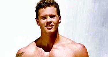 GAY MANS PLEASURE AUSSIEBUM YUM YUM