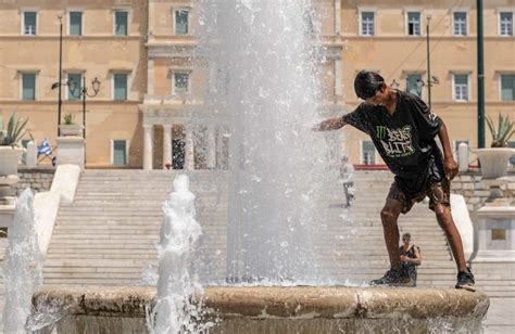 Alerta En Europa Por El Calor Extremo Cerberus El Continente Va