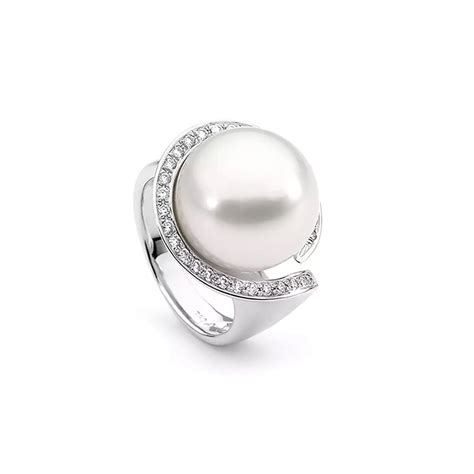 Pearl Diamond – Telegraph