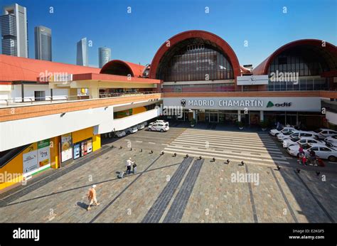 Chamartin Train Station Madrid Spain Fotografías E Imágenes De Alta