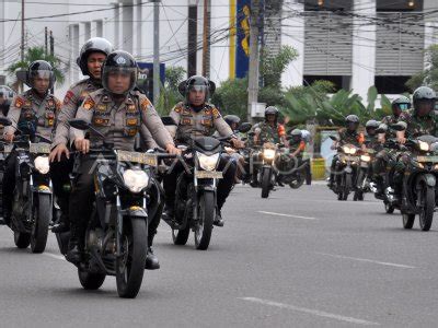 Patroli Pengamanan Bersama Tni Polri Antara Foto