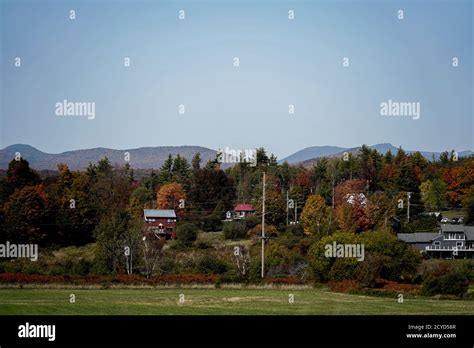 Fall colors in Vermont Stock Photo - Alamy