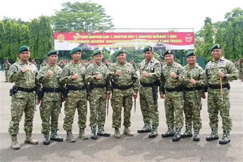 Pangdivif 1 Kostrad Pimpin Sertijab Komandan Satuan Dan Tradisi Korps