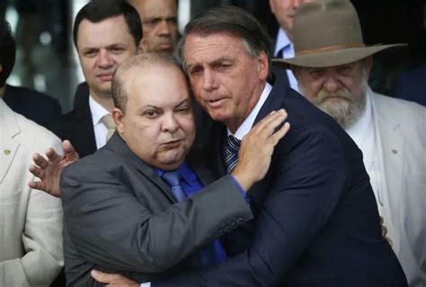 Minist Rio P Blico Junto Ao Tcu Pede Bloqueio De Bens De Bolsonaro