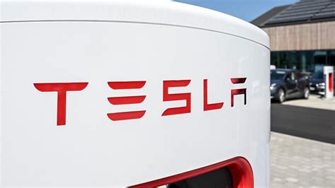 Tesla Misses On Q3 Delivery Expectations Techcrunch