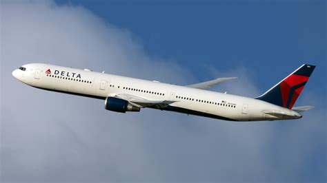 When Did Delta Air Lines Operate Its First Flight?