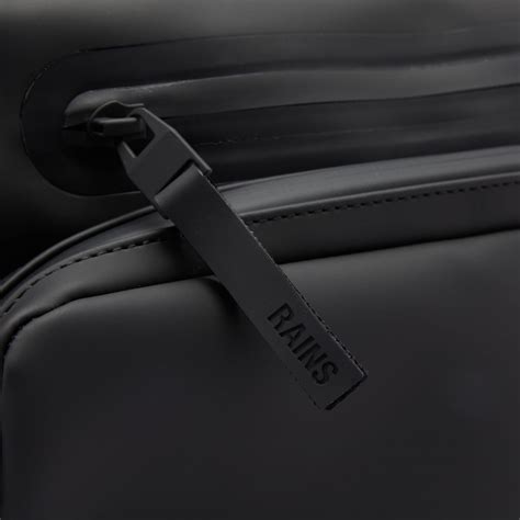 rains cargo box bag black  dk