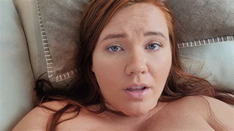 Playing With My Big Horny Nipples Makes Me Wet Annabelle Rogers