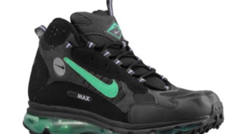 Nike Air Max Terra Sertig Black Stadium Green Sole Collector