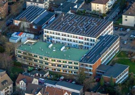 Luftbild Witten Schulgebäude des Gymnasium Albert Martmöller