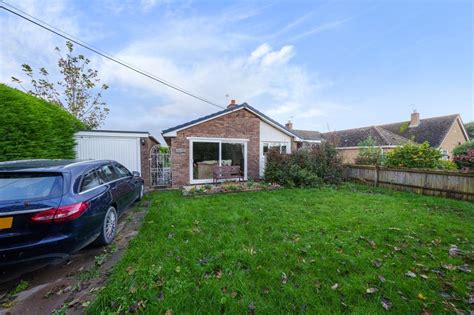 Appleton Abingdon Ox13 2 Bed Detached Bungalow £500 000