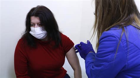 Новият здравен министър с първа заповед - свързана е с ваксините ...