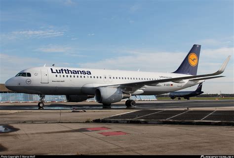 D AIZX Lufthansa Airbus A320 214 WL Photo By Marco Wolf ID 421290