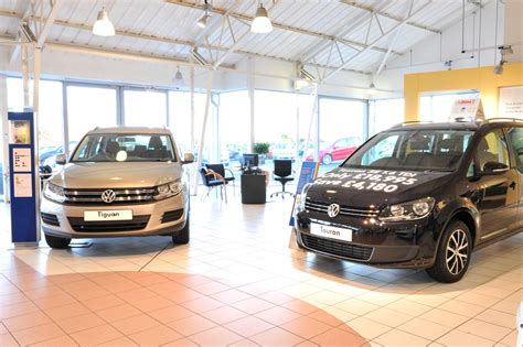 Pulman Volkswagen Showroom: New Volkswagen Showroom