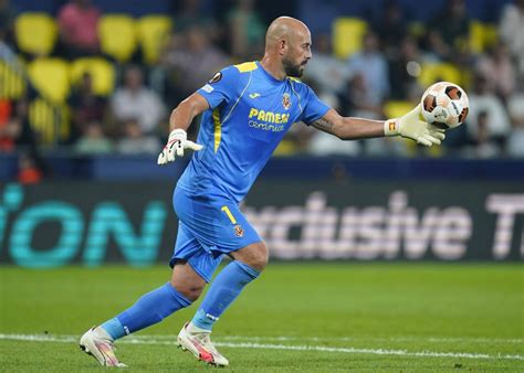 Pepe Reina Ncearc Imposibilul Vrea S Doboare Recordul Lui Cristiano