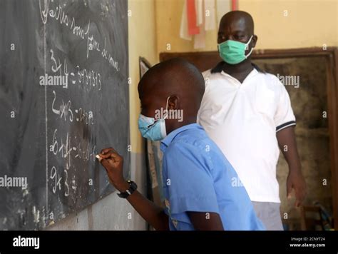 Ivory Coast School Classroom Hi Res Stock Photography And Images Alamy