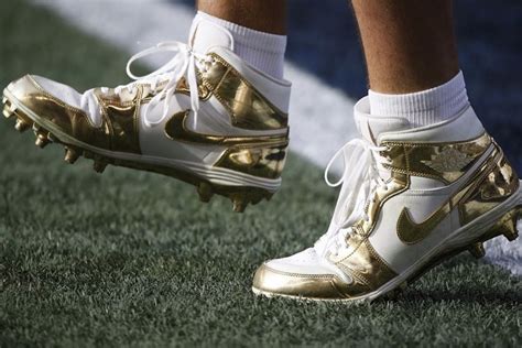 What Pros Wear: Nick Bosa's Jordan 1 "Gold" Cleats - What Pros Wear