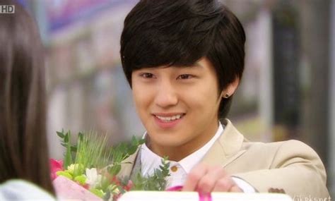 Kim Bum Boys Over Flowers Round Earrings - Kim Bum Photo (32295572) - Fanpop