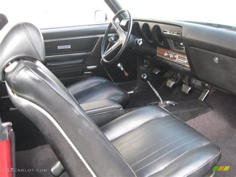 1969 Pontiac GTO Hardtop Interior Color Photos | GTCarLot.com