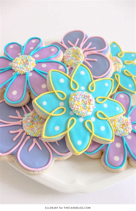 Flower Sugar Cookies | The Cake Blog