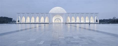 A blend of Islamic and modern architecture of Da Chang Muslim Cultural Center in China