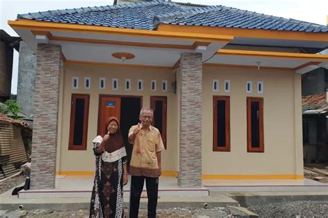 Bukan Cuma Bansos Dana Non Tunai Kemensos Juga Bantu Perbaiki Rumah