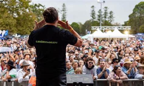 Midsumma Australia Post Art Prize Award Melbourne Auslan Stage Left