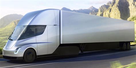 Elon Musk Unveils Teslas First Electric 18 Wheeler Business Insider