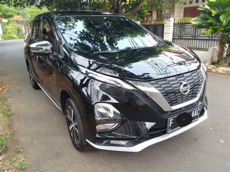 Mobil Bekas Nissan Livina Vl At Tahun Warna Black Plat Genap