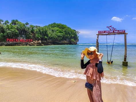 pantai  malang  bagus  bisa  berenang