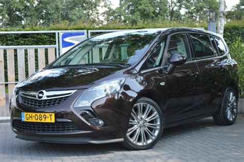 Opel Zafira Tourer Edition Persoons Autobedrijf Slager