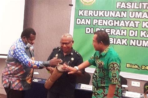 Indeks Kerukunan Umat Beragama Di Papua Peringkat Dua Nasional Antara