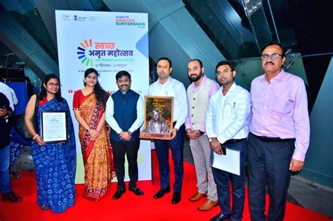 Free Photo Swachh Survekshan 2022 Noida Got First Place In Uttar