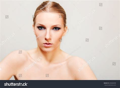 Attractive Blonde Topless Woman Dark Eye Stock Photo 699684838 Shutterstock