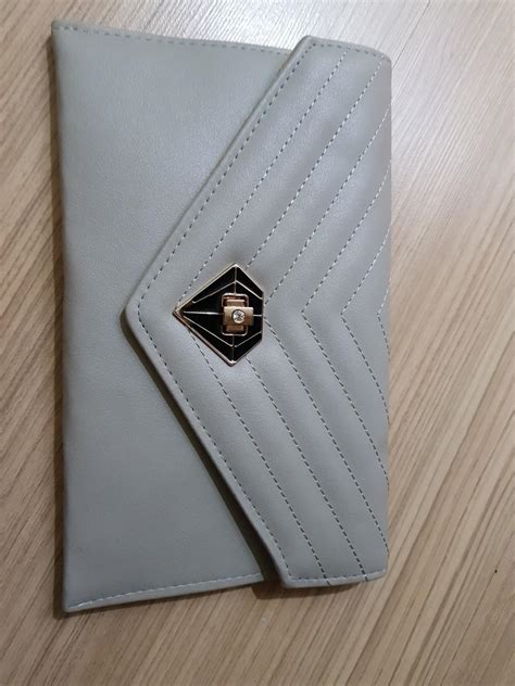 Papillon Nude Clutch Women S Fashion Bags Wallets Clutches On Carousell