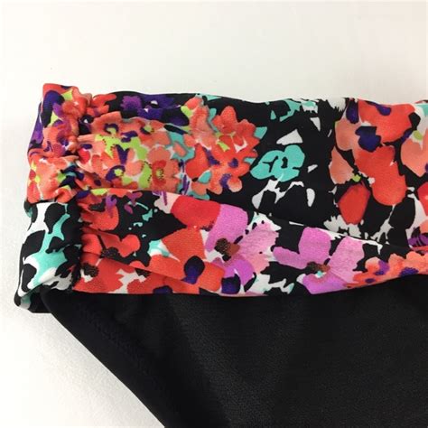 Kenneth Cole Reaction Swim Nwt Kenneth Cole Reaction Bikini Bottoms B Poshmark