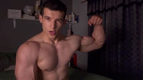 JOI Le Enseño a Mi Alumno Español Pero no Deja De Mirar Mis Músculos Subtitulado Pornhub Gay