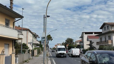 Roseto Arrivano Nuovi Semafori T Red In Due Frazioni Rete8