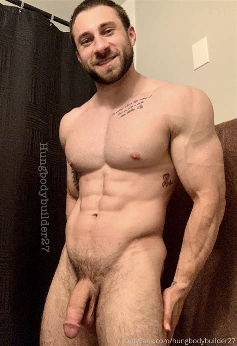 Jacob Gray Musclehung Bodybuilder