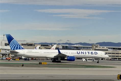 United Airlines Plane Loses Wheel During Takeoff In La Lands Safely In