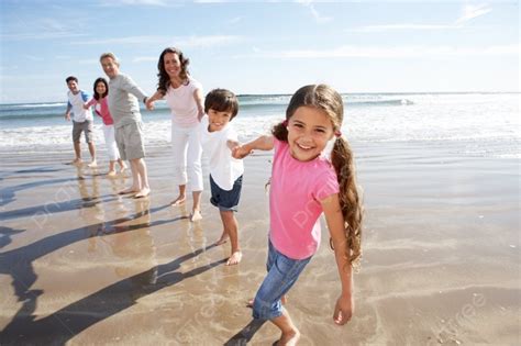 Fundo Fam Lia De V Rias Gera Es Se Divertindo Nas F Rias Na Praia E