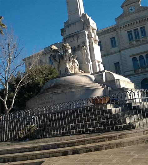 Monumento Ai Caduti Di Tutte Le Guerre Martina Franca Ta Pietre