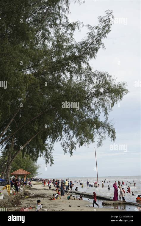 Tanjung Sepat beach in Selangor , Malaysia Stock Photo - Alamy