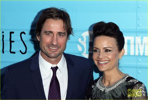 Luke Wilson & Carla Gugino Team Up At 'Roadies' Premiere - Watch ...