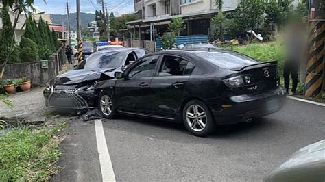 竹警匪上演追逐戰 百萬新車無辜遭撞 民視新聞網 Line Today