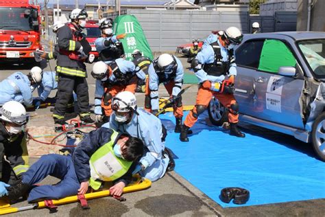 3・11教訓に／大規模災害想定し訓練 高崎新聞