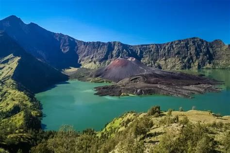 Mitos Misteri Dan Kisah Seram Di Danau Segara Anak Yang Terdapat Di