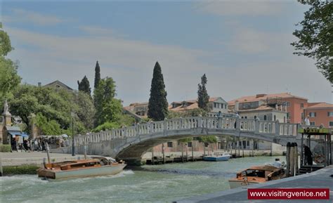 Santa Croce Venice Districts