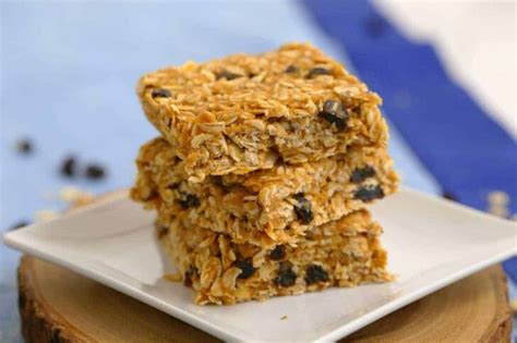 Healthy Oatmeal Breakfast Bars Mind Over Munch