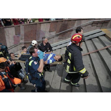 Impactantes Im Genes De La Tragedia En El Subte De Mosc